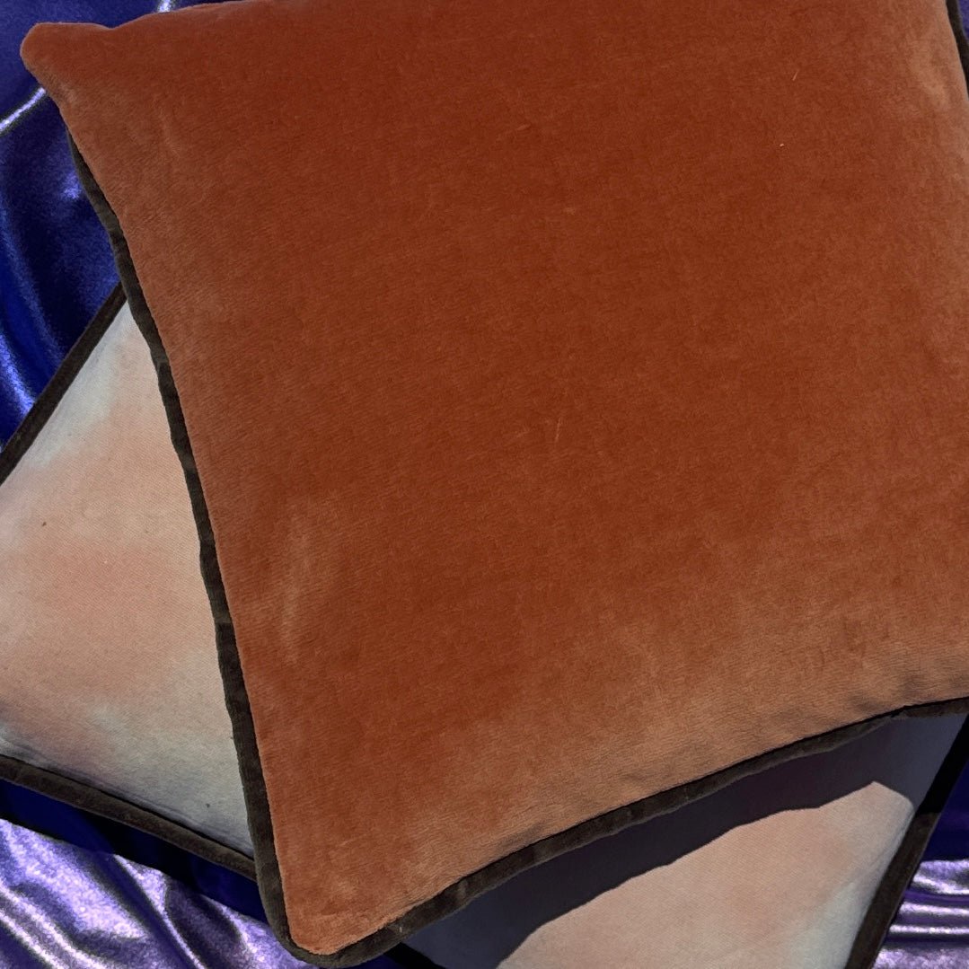 Burnt Orange Velvet & Peach & Grey Tie-Dye Colorblocked Pillow Set - Monte Visión