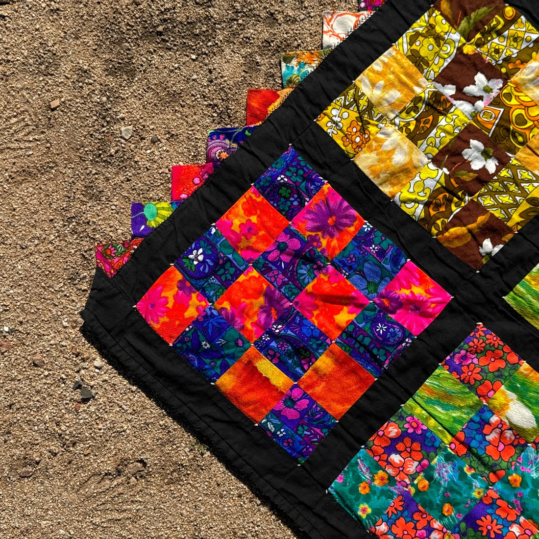 1970's Patchwork Neon Grid Quilt - Monte Visión