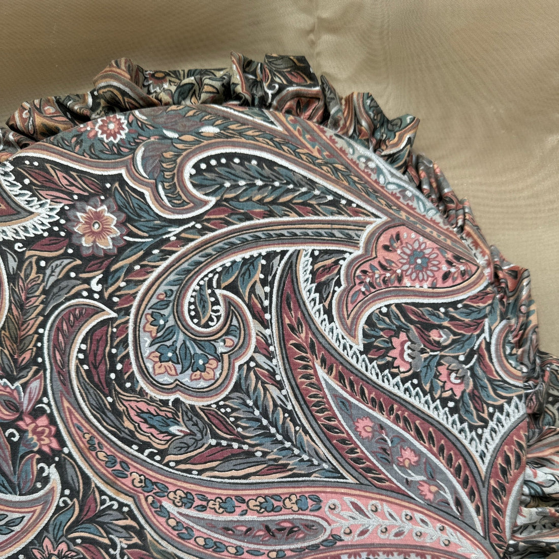 1980's Craft Fabric Round Ruffle Mirror - Monte Visión