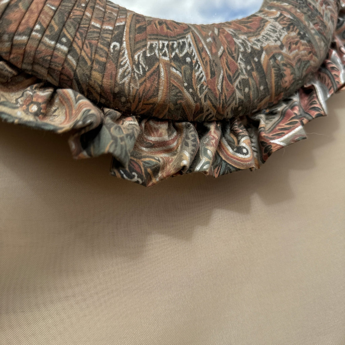 1980's Craft Fabric Round Ruffle Mirror - Monte Visión