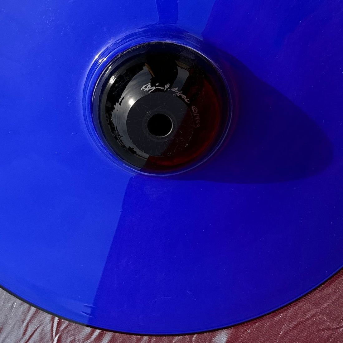 Benjamin Moore "Palla" Series Cobalt Blue & Black Glass Bowl - Monte Visión