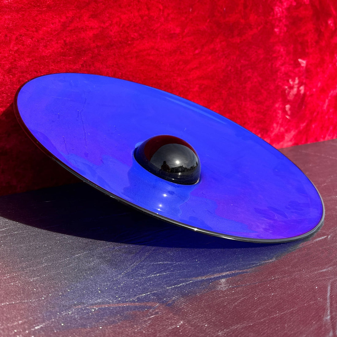 Benjamin Moore "Palla" Series Cobalt Blue & Black Glass Bowl - Monte Visión