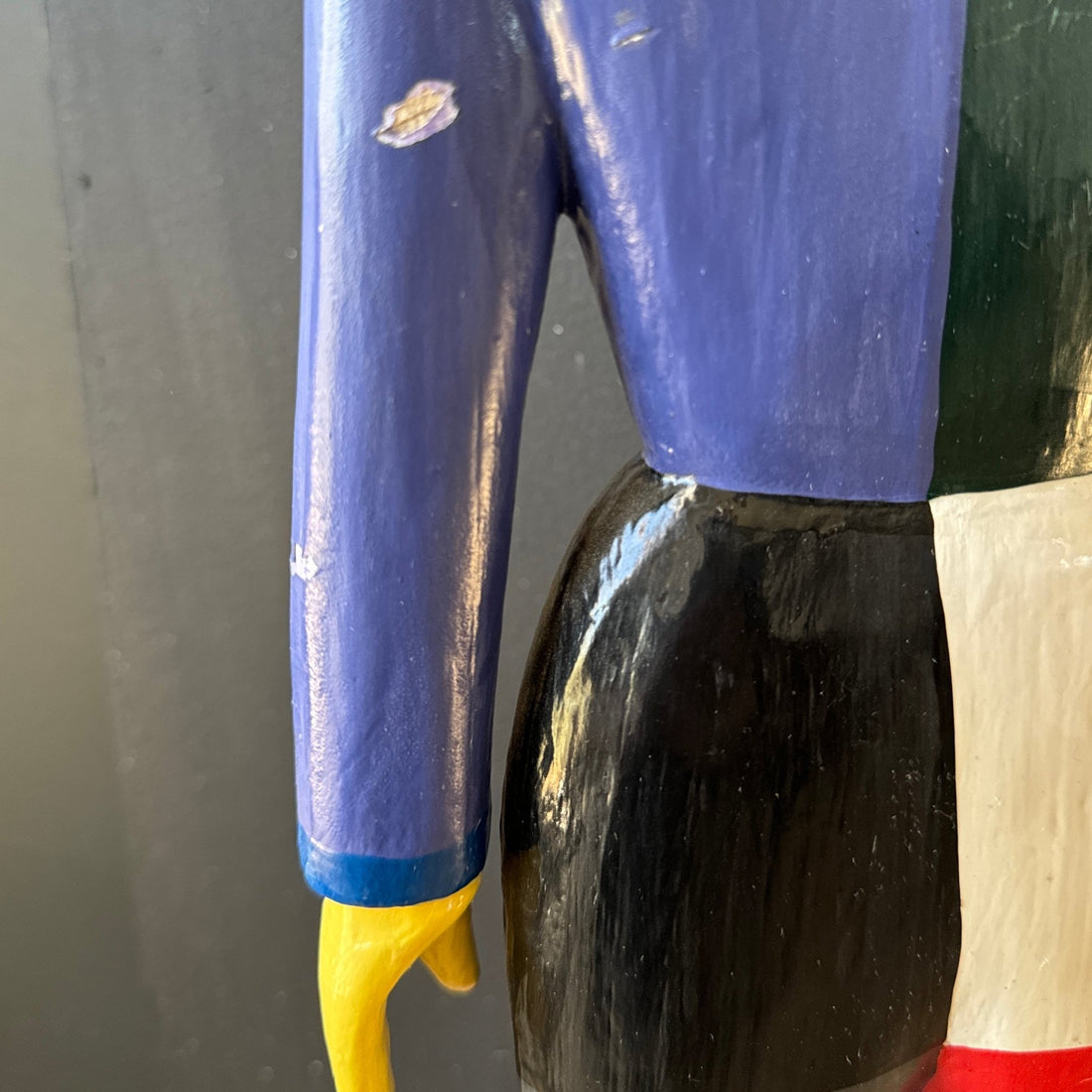 Kazimir Malevich Abstract Modernist Guggenheim Sportsmen Figure - Monte Visión