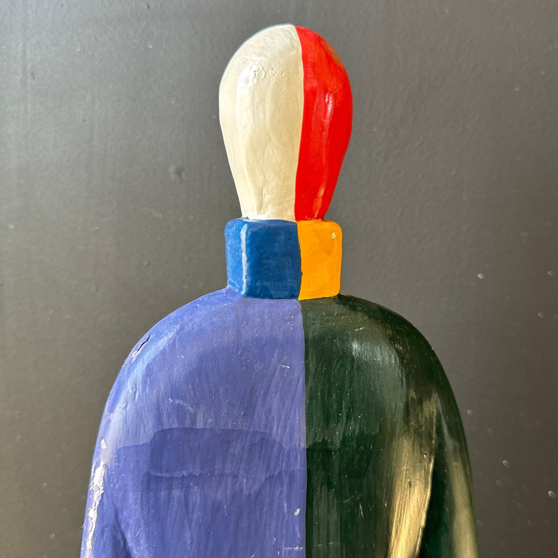 Kazimir Malevich Abstract Modernist Guggenheim Sportsmen Figure - Monte Visión