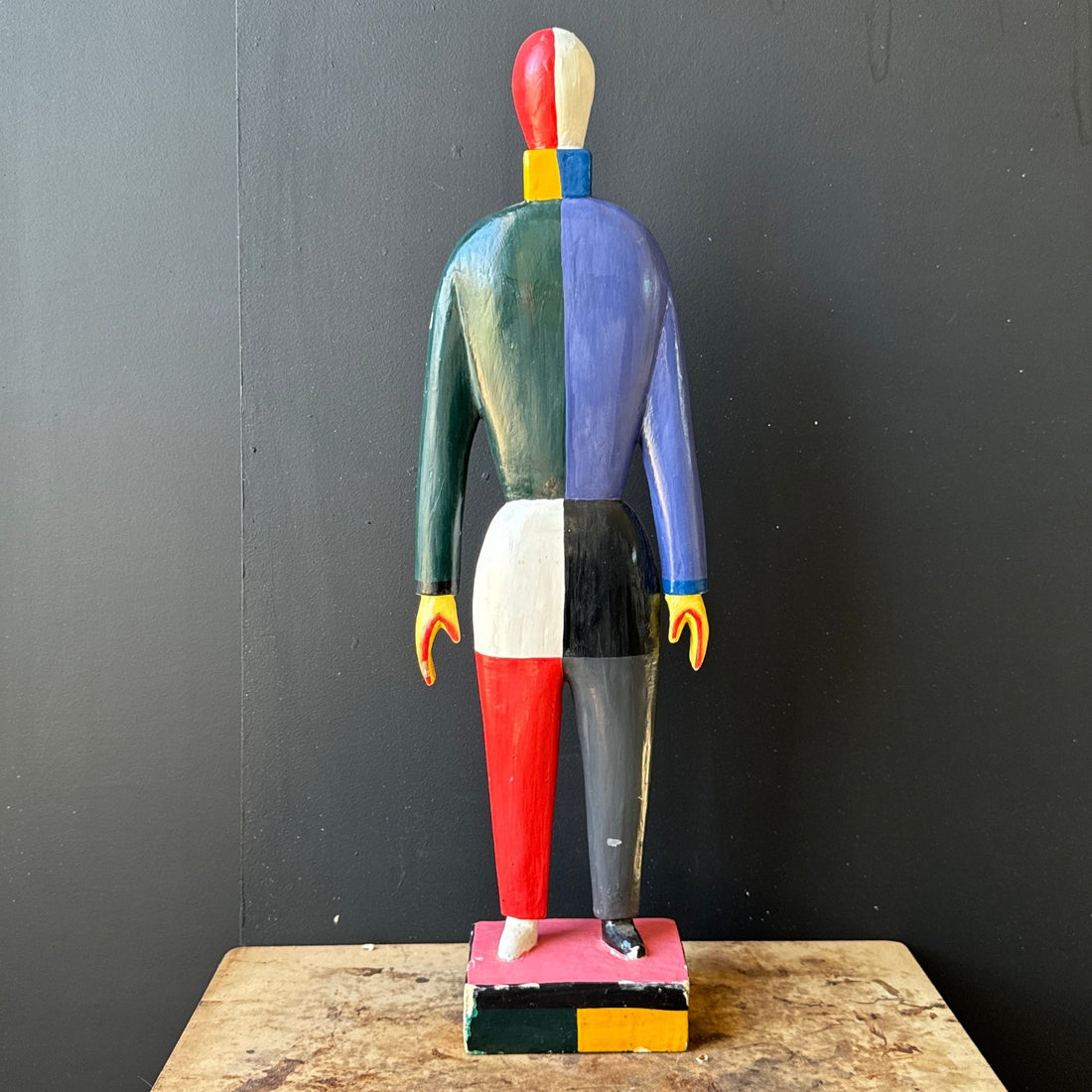 Kazimir Malevich Abstract Modernist Guggenheim Sportsmen Figure - Monte Visión