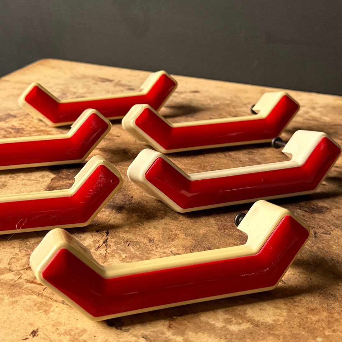 Postmodern Red & Cream Plastic Door Pulls - Monte Visión