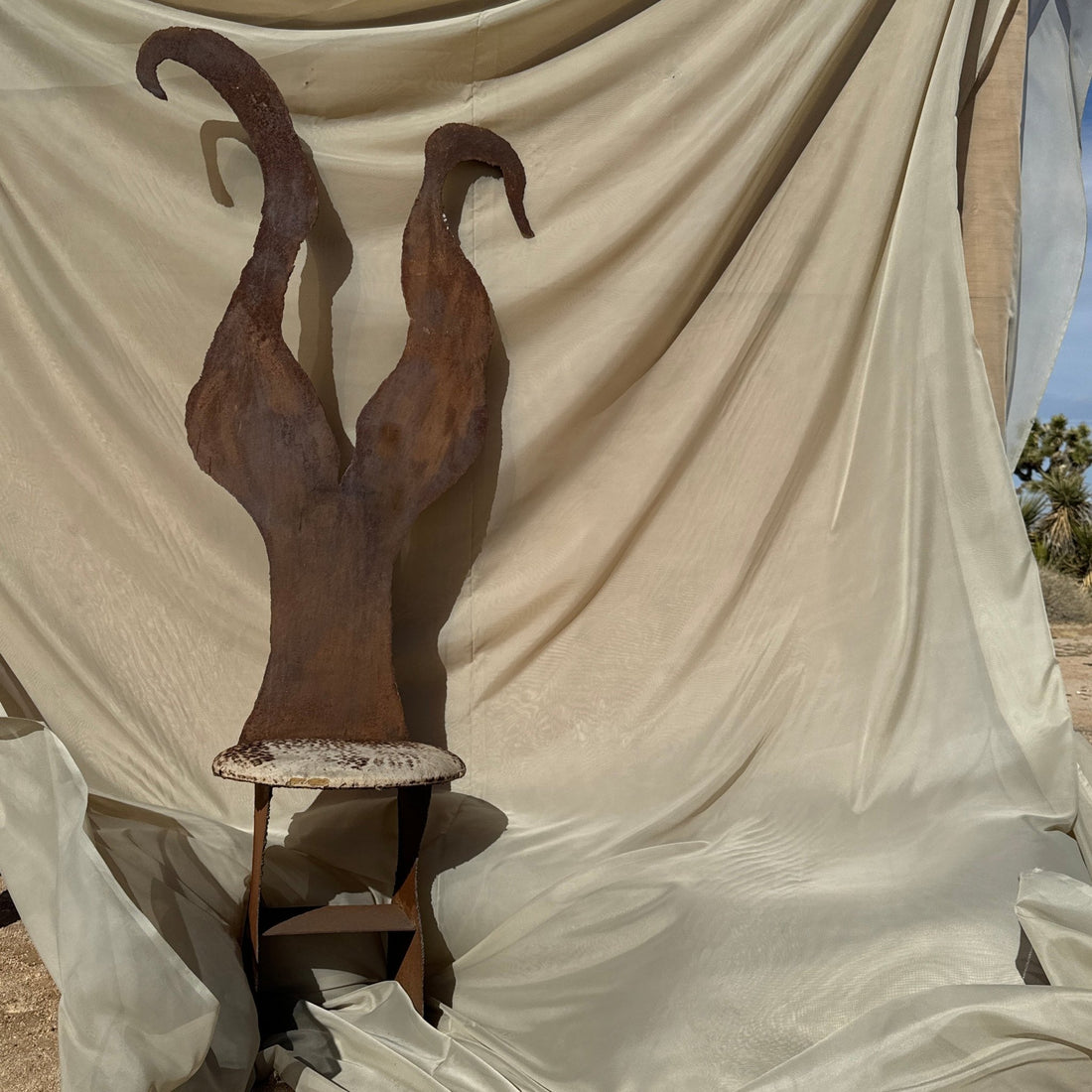 Postmodern Torch-Cut Solid Steel Whimsical Jester Accent Chair - Monte Visión