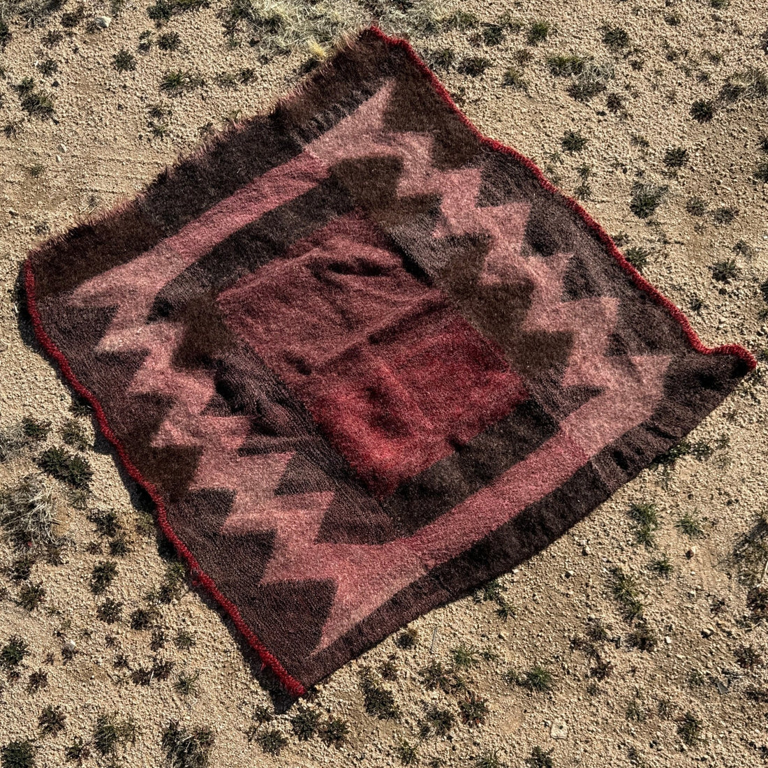 Vintage Andean Geometric Woven Pink & Brown Wall Decor Or Rug - Monte Visión