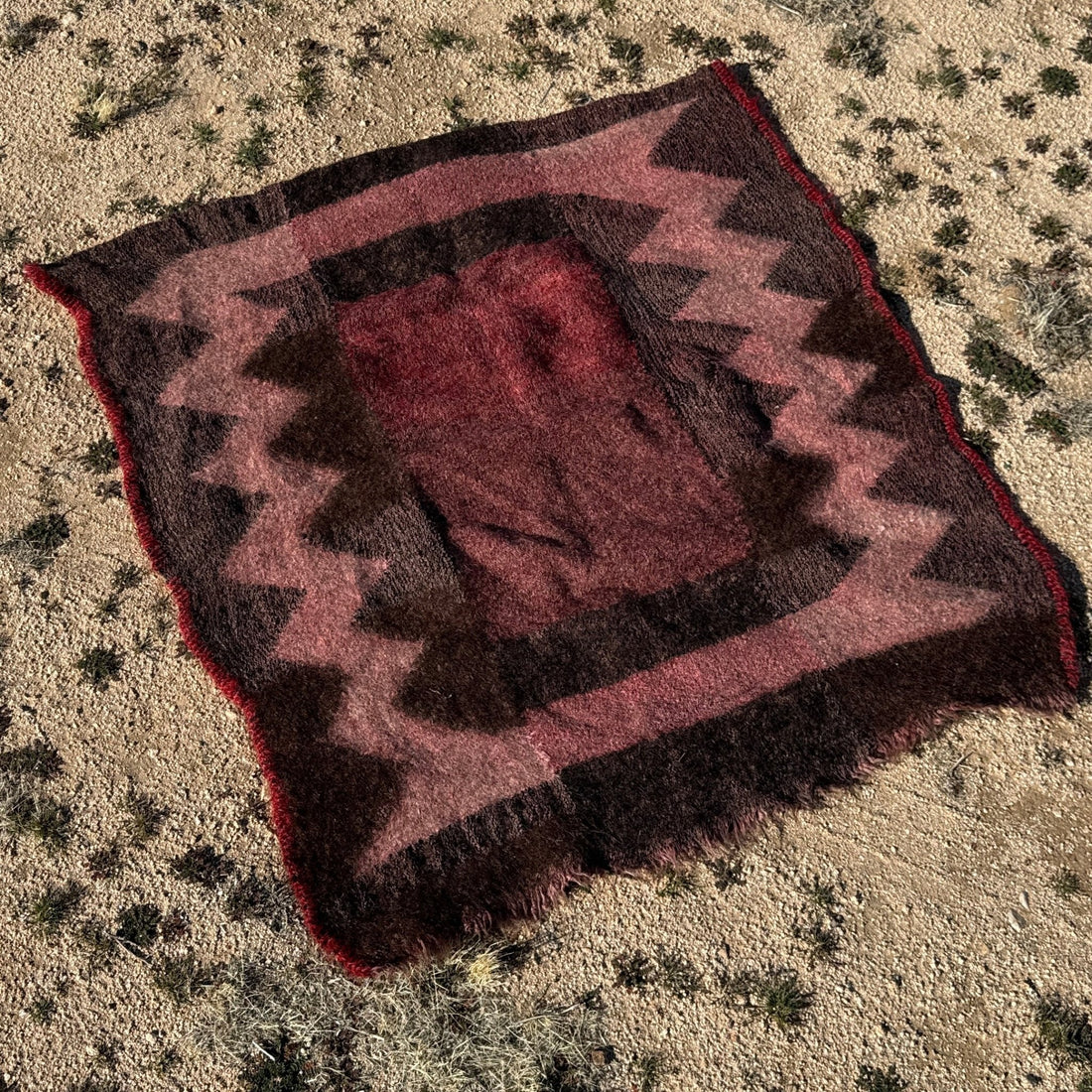 Vintage Andean Geometric Woven Pink & Brown Wall Decor Or Rug - Monte Visión