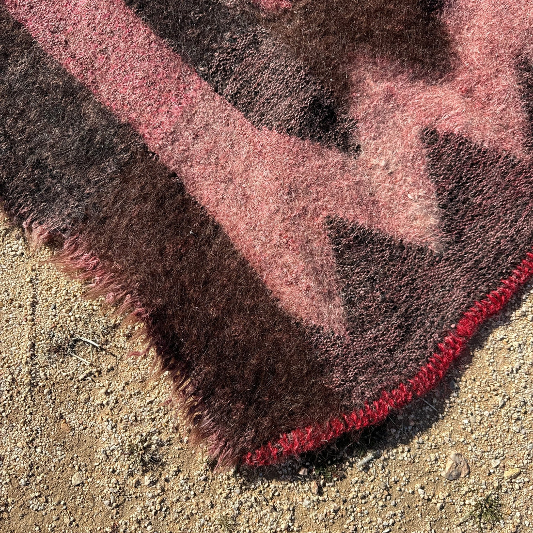 Vintage Andean Geometric Woven Pink & Brown Wall Decor Or Rug - Monte Visión