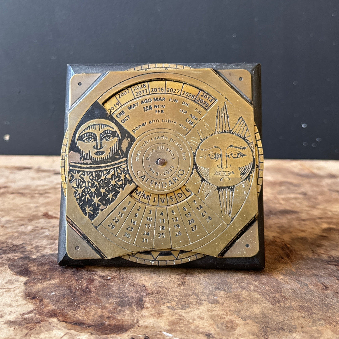 Vintage Brass & Wood Perpetual Calendar - Monte Visión