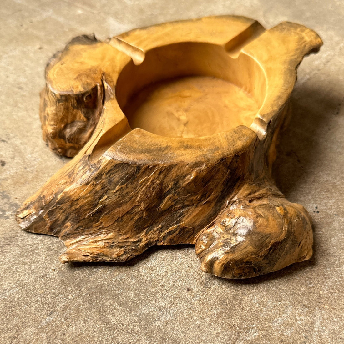 Vintage Carved Burl Stump Ashtray - Monte Visión