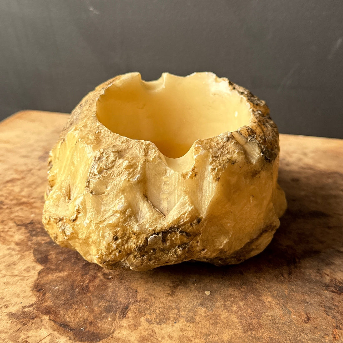 Vintage Carved Cream Brutalist Sandstone Chunk Ashtray - Monte Visión