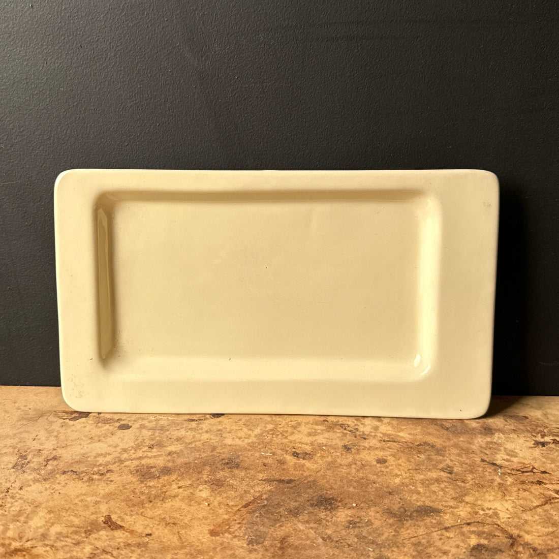 Vintage Off-White Ceramic Rolling Tray Catchall - Monte Visión