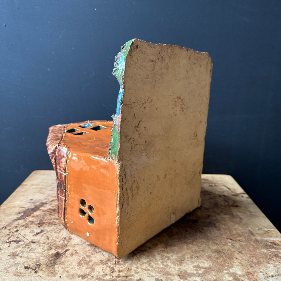 Vintage Student Pottery House - Monte Visión