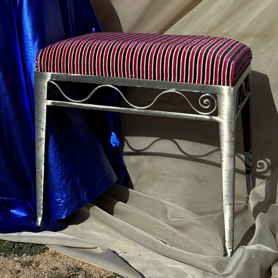 Postmodern Steel Swirl Stool With Striped Velvet Seat - Monte Visión