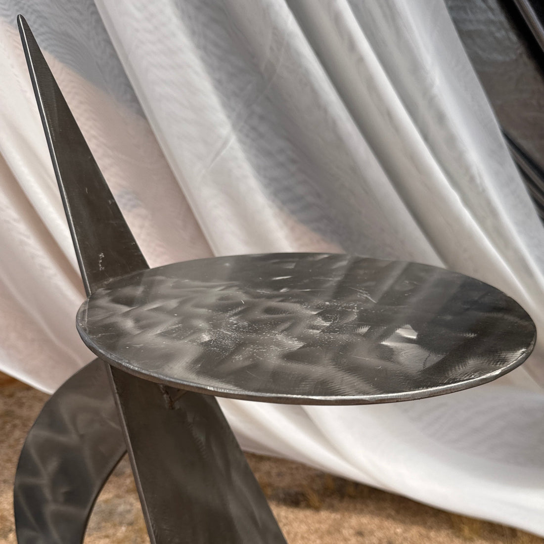 Postmodern Welded Steel Shapes Side Table - Monte Visión