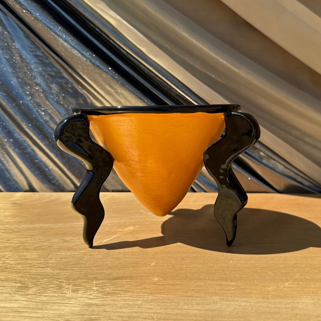 Postmodern Yellow & Black Wavy Leg Footed Bowl - Monte Visión