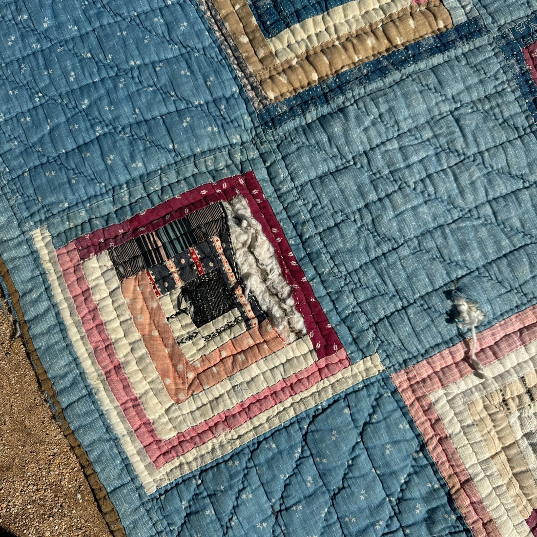 1940's Denim & Bandanna Remnant Quilt - Monte Visión