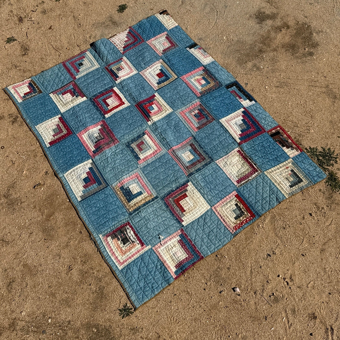 1940's Denim & Bandanna Remnant Quilt - Monte Visión