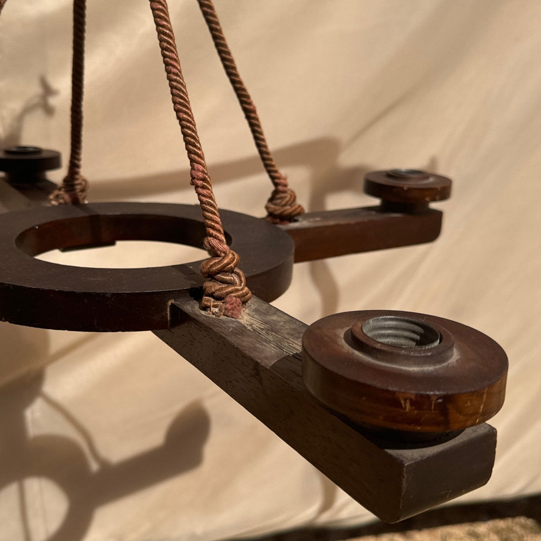 1980's Provincial Wood & Rope Hanging Pendant Light - Monte Visión