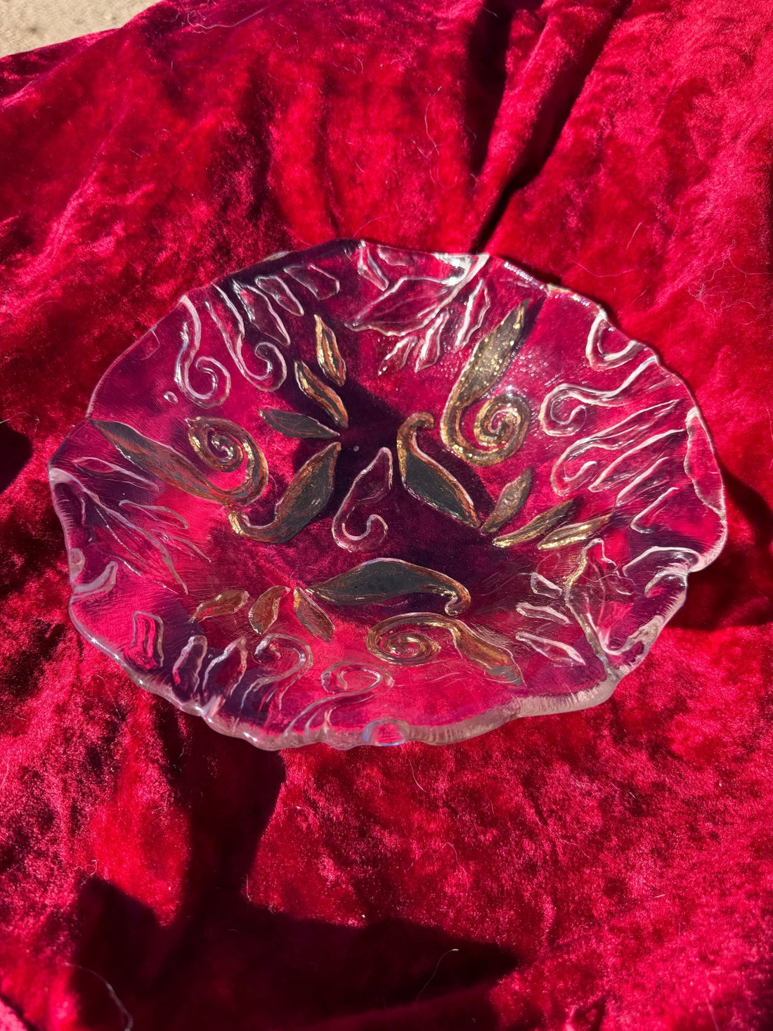 1990's Glass & Gold Leaf Swirl Bowl - Monte Visión