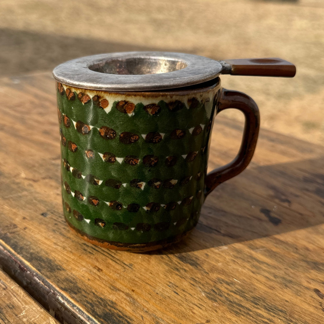 Bakelite & Silver Plate Tea Strainer - Monte Visión