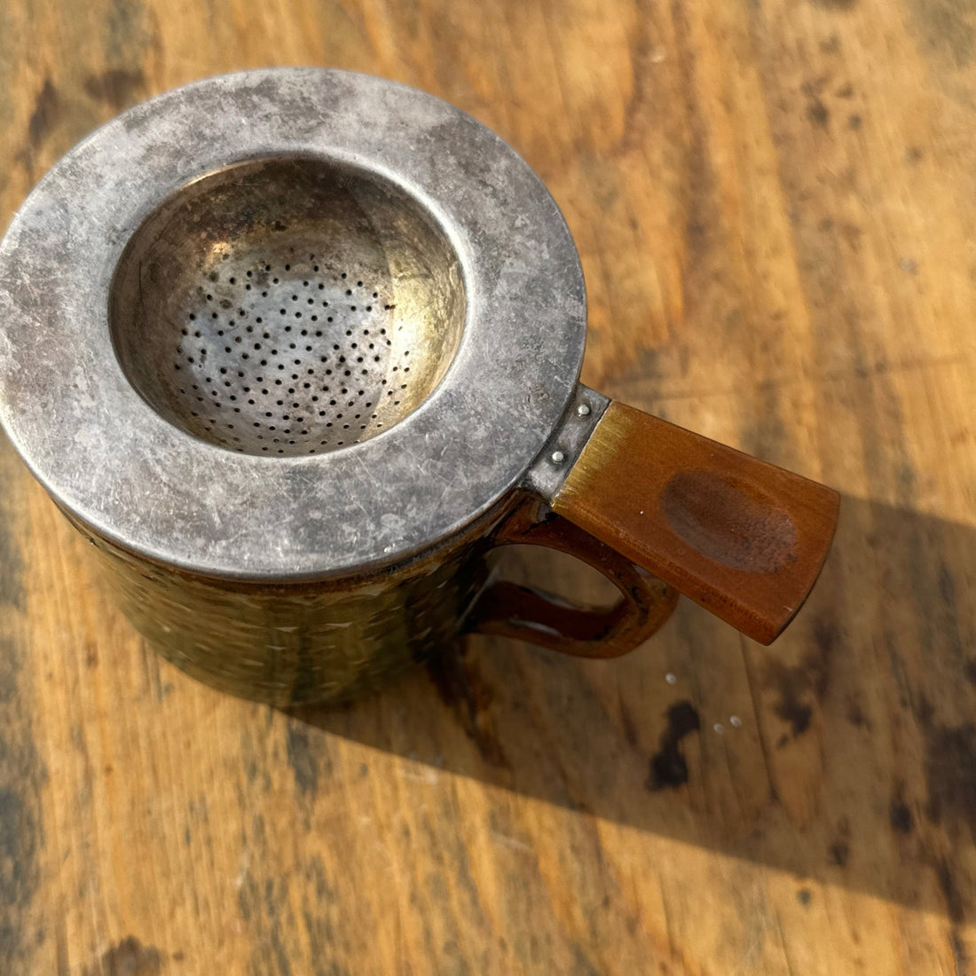 Bakelite & Silver Plate Tea Strainer - Monte Visión