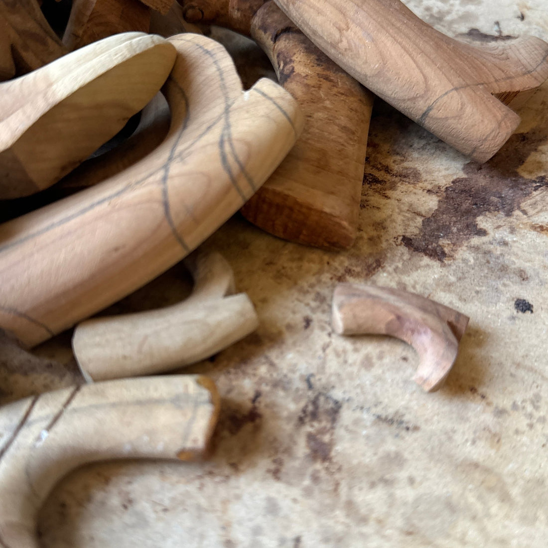 Collection Of Tiny Hand-Carved Wood Cowboy Boots Folk Art - Monte Visión