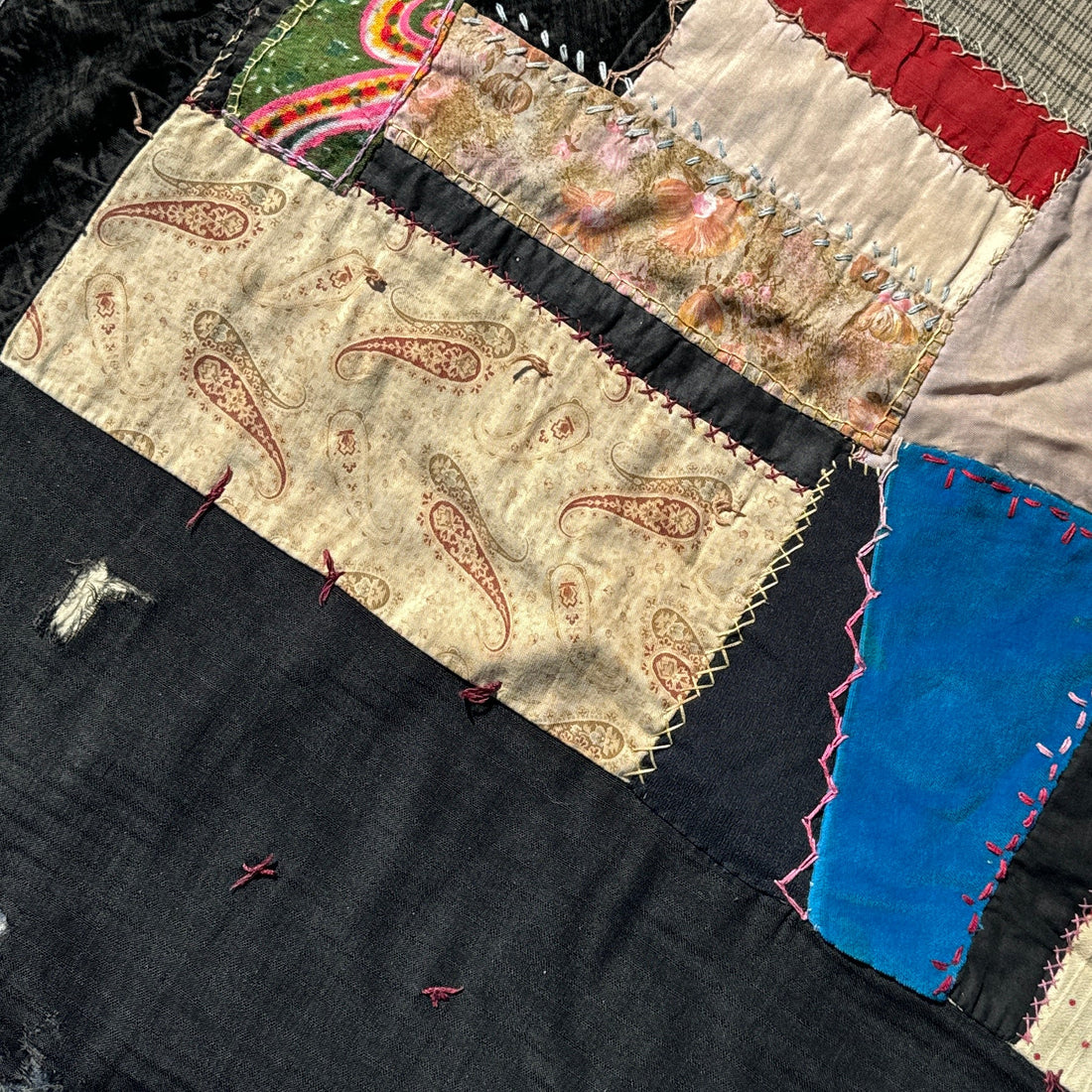 Early 20th Crazy Quilt With Plaid Backing - Monte Visión