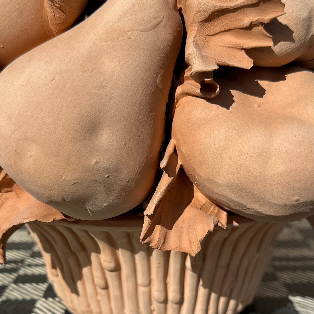 Italian Terracotta Trompe L'Oeil Fruit Basket - Monte Visión