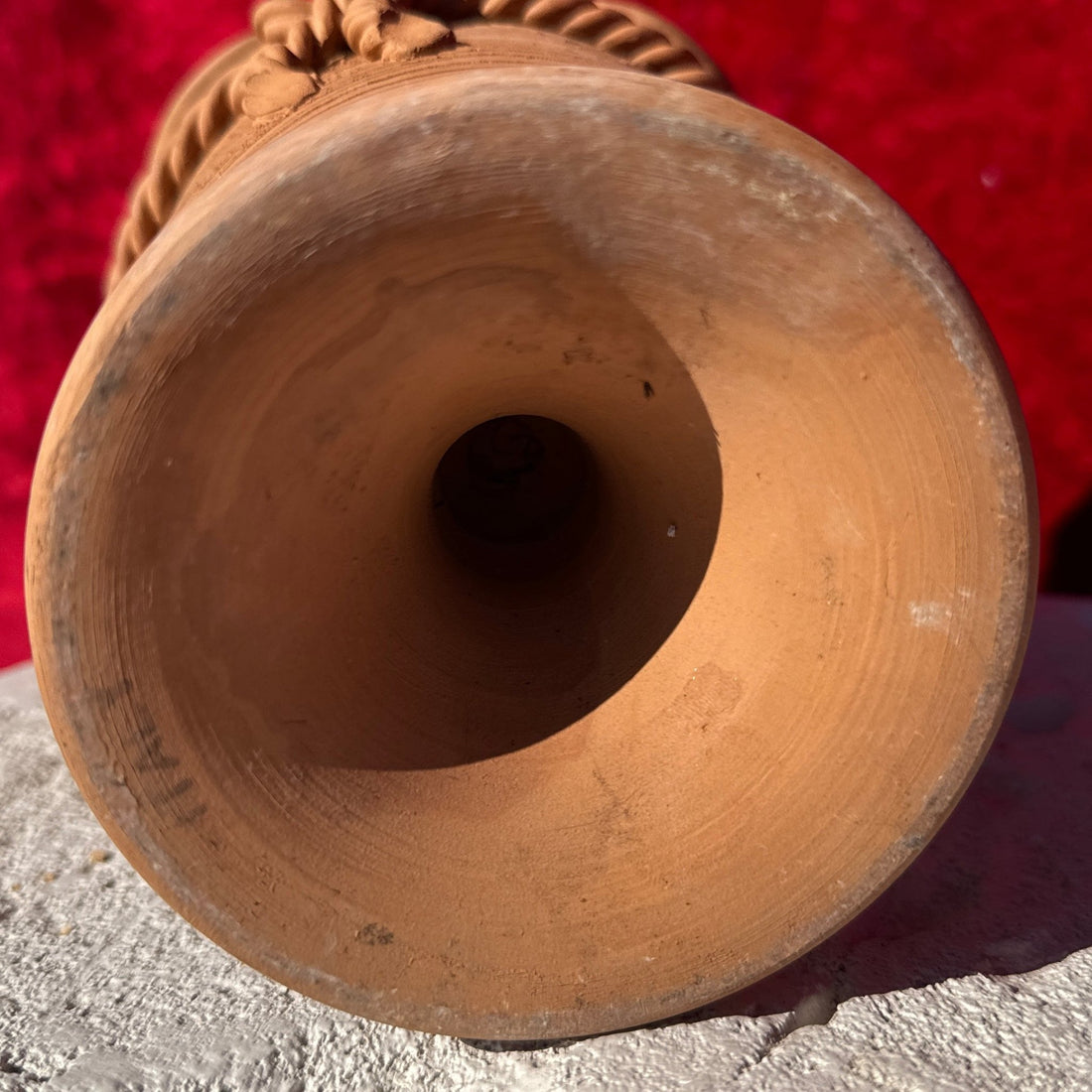 Italian Terracotta Trompe L'Oeil Rope Planter - Monte Visión