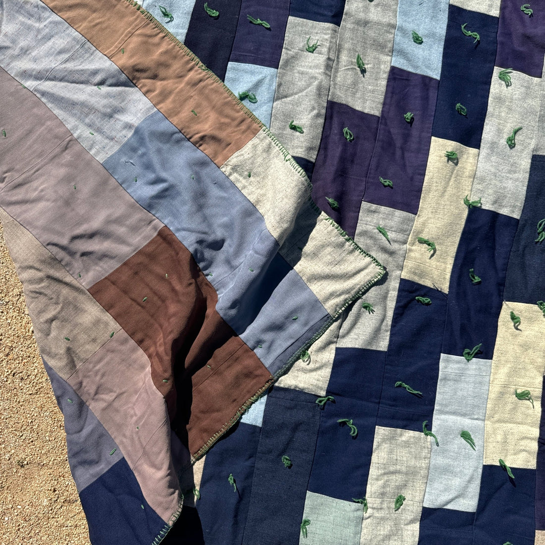 Mid-Century Reversible Blues Quilt - Monte Visión