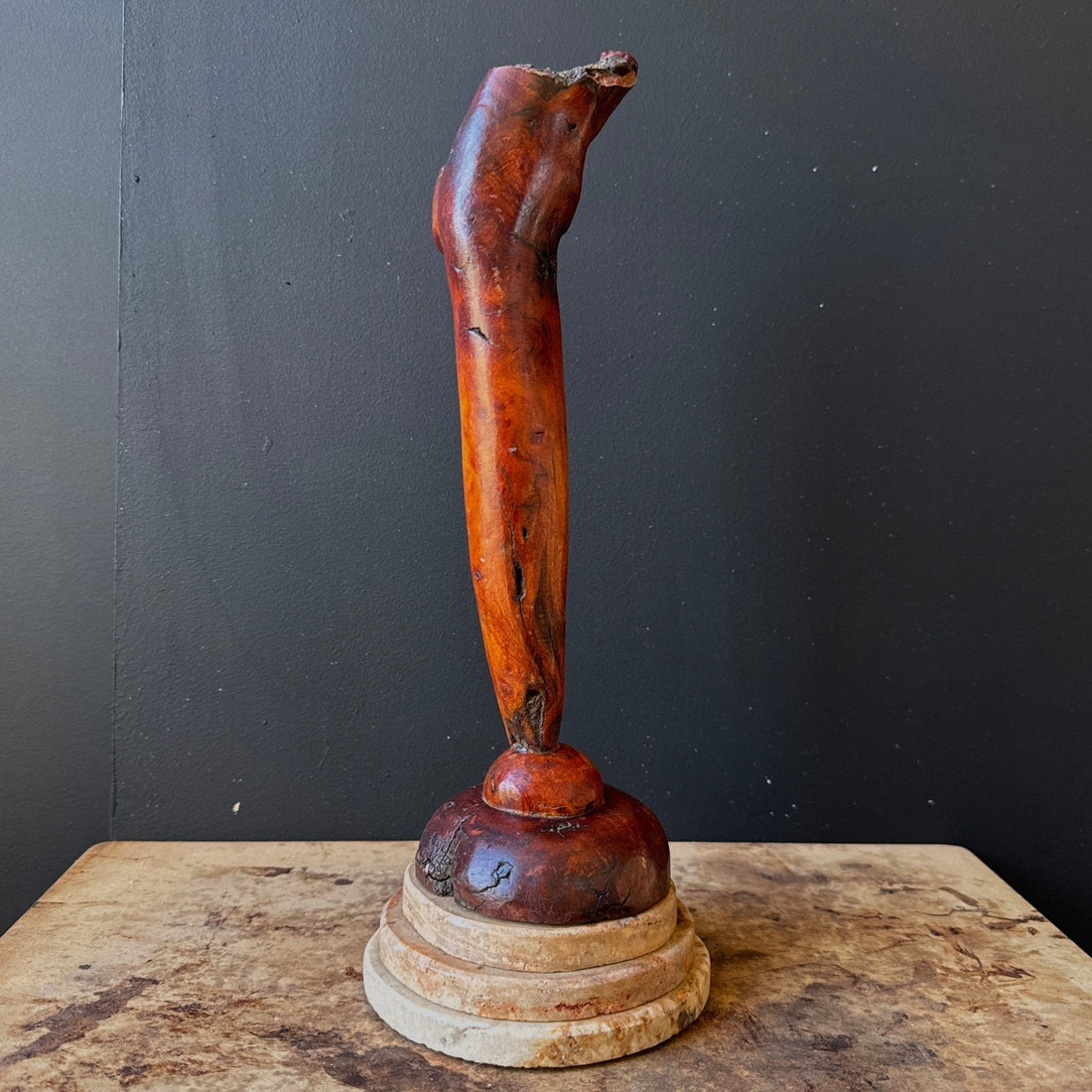 Postmodern Artist-Made Wood Sculpture On Marble Base - Monte Visión