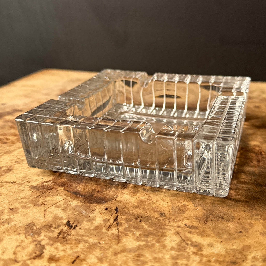 Postmodern Grid Clear Glass Square Ashtray - Monte Visión