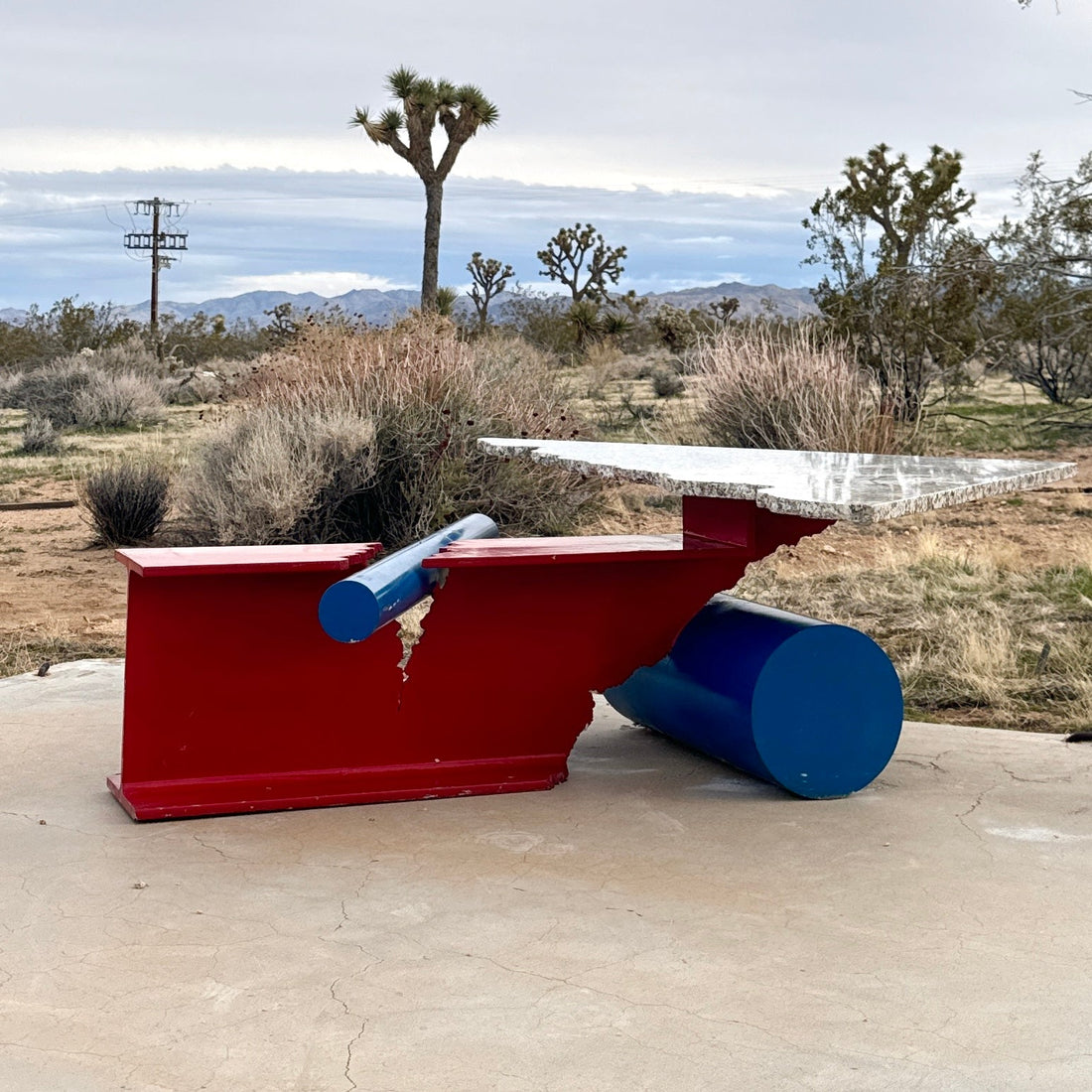 Postmodern Memphis Milano Powdercoated Steel & Granite Coffee Table - Monte Visión