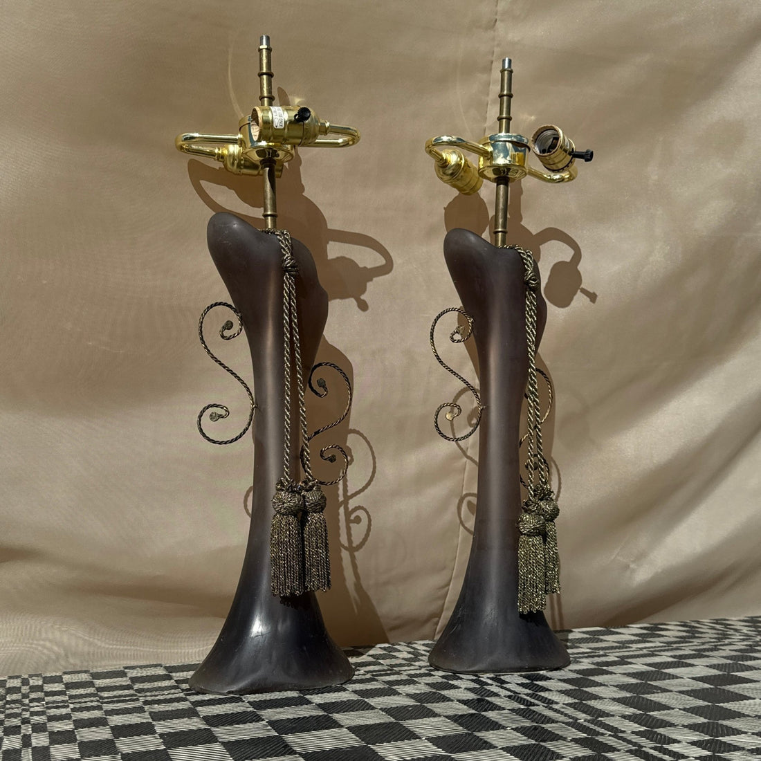 Postmodern Purple Sculptural Lucite & Metal Swirl Table Lamps- A Pair. - Monte Visión