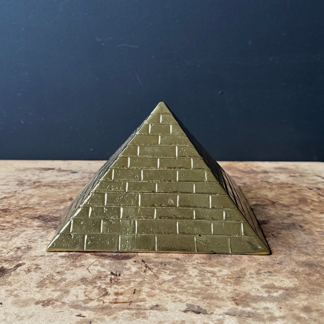 Postmodern Textured Brass Pyramid - Monte Visión